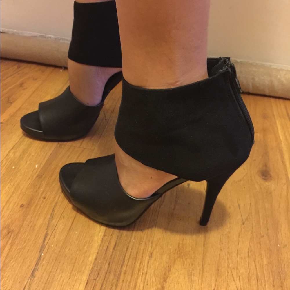 Apt 9  size 9